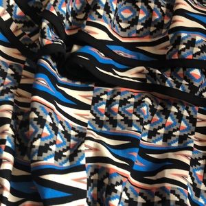 Final Touch Tops - Off the shoulder patterned women’s top Final Touch Tops - Off the shoulder patterned women’s top